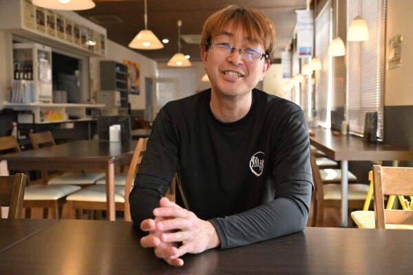 【話題】〈魚津丸食堂・インタビュー　後編〉～海への感謝を込めて、魚津の魅力を届ける～　魚津丸食堂/店長の竹内直樹さん
